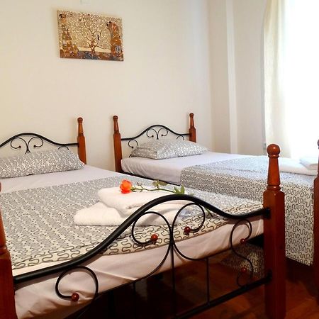 Cosy And Comfortable Apartment In The City Center Athens Exterior photo