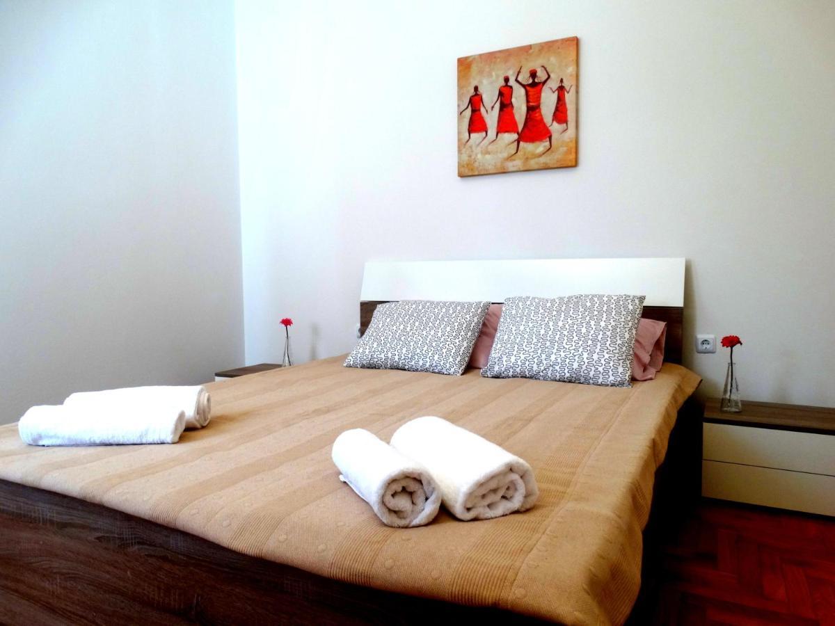 Cosy And Comfortable Apartment In The City Center Athens Exterior photo