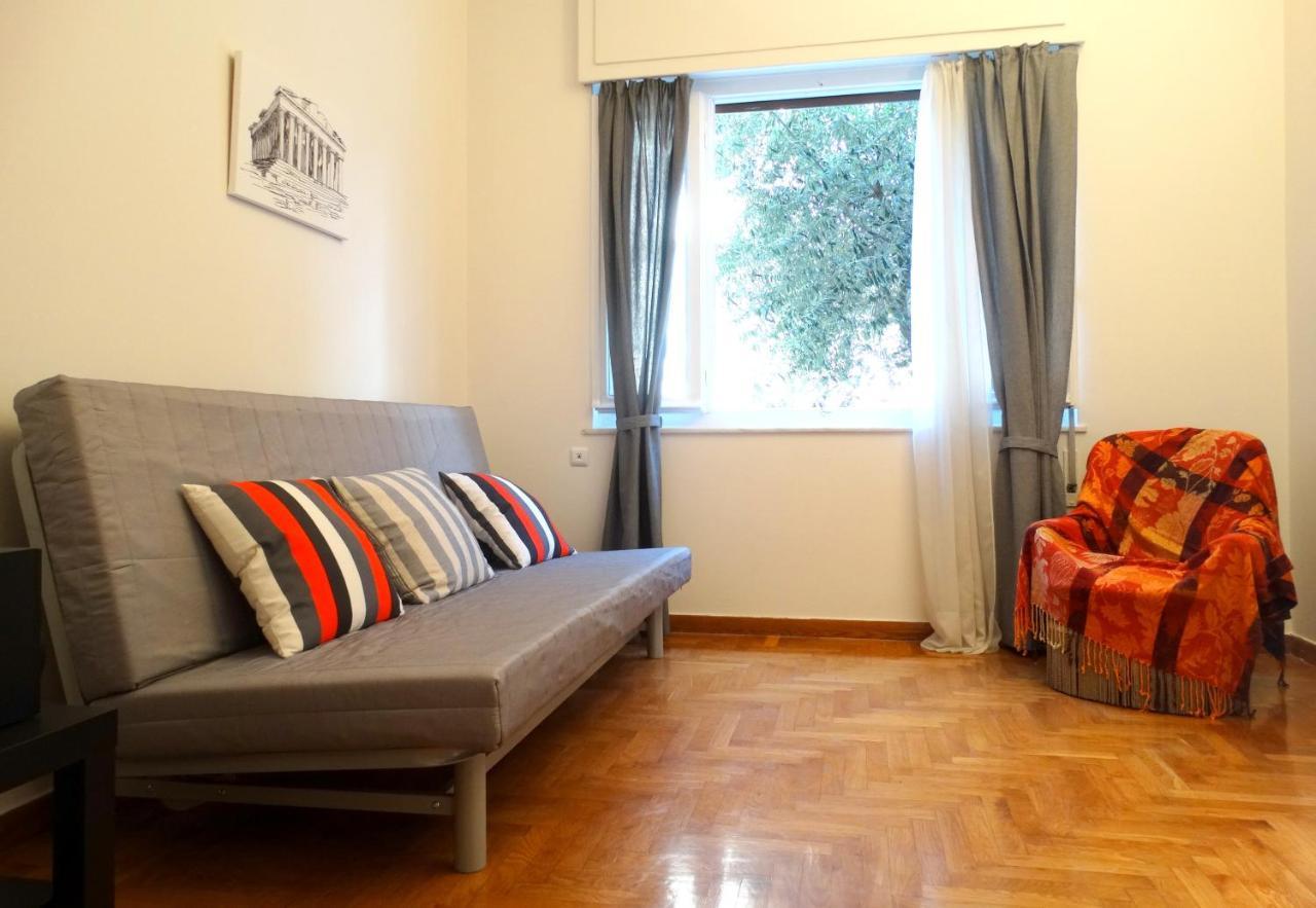 Cosy And Comfortable Apartment In The City Center Athens Exterior photo